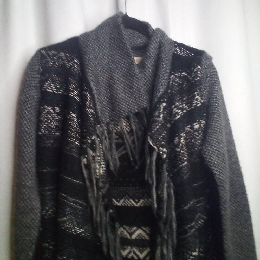 Vintage America Cardigan Sweater M Open Front Fringe Long Sleeve Black White - Picture 12 of 14
